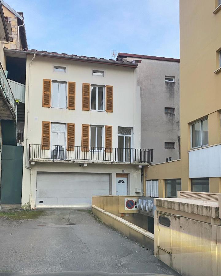 Apartment Maison Lamartine - Plein Centre-ville Avec Garage & Jeux Saint-Claude